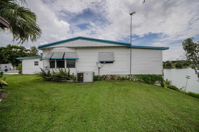 2055 S Floral Ave #306