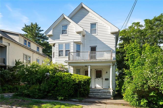 94 Larch St