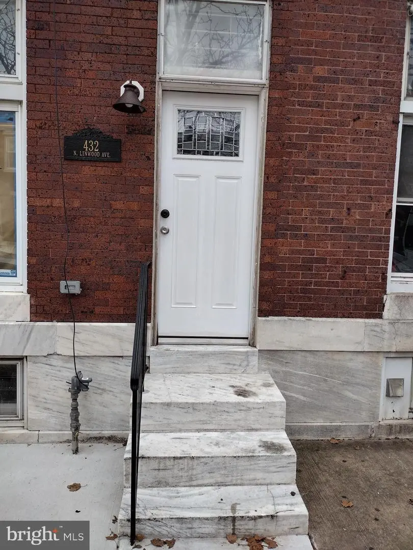 432 N Linwood Ave