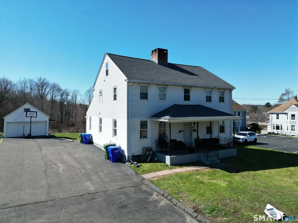 121 Saybrook Rd