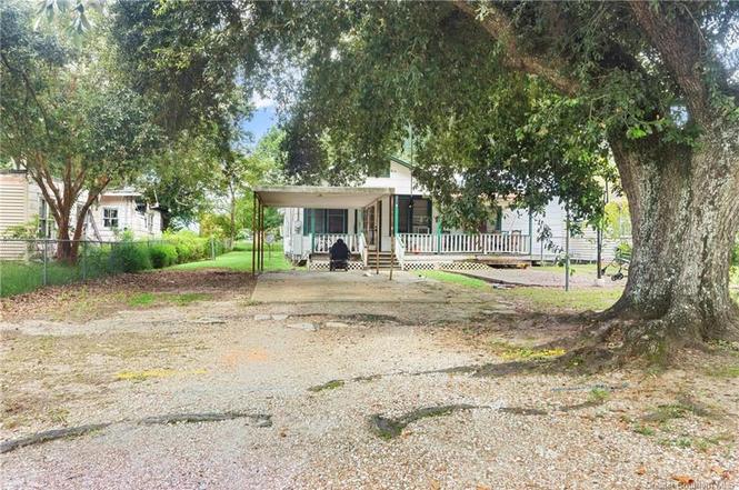 107 N 4th St N