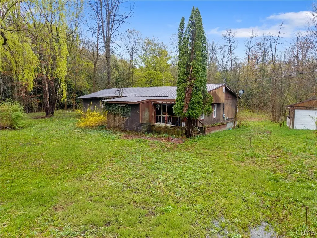 393 Rowlee Rd