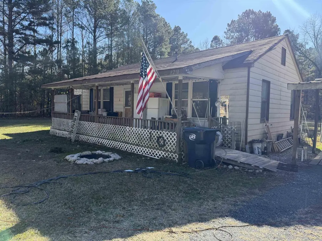 9210 Henderson Rd