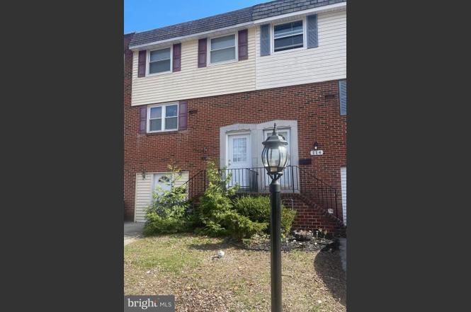 116 Laureba Ave