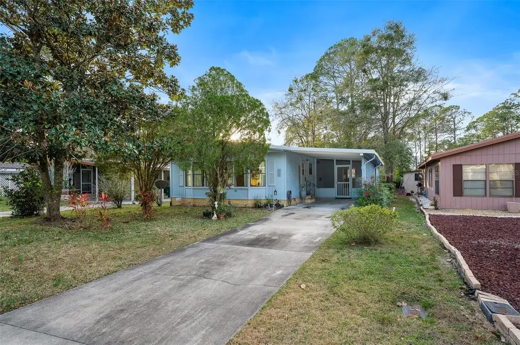8684 NW 41st Ter