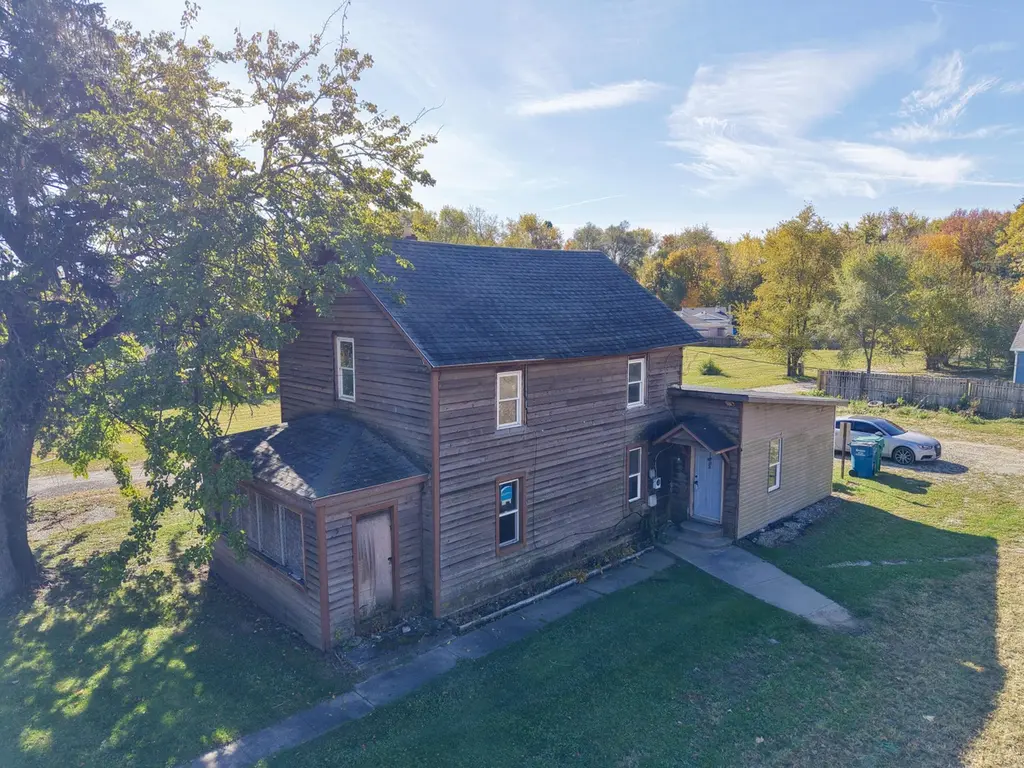 3466 S State Road 104