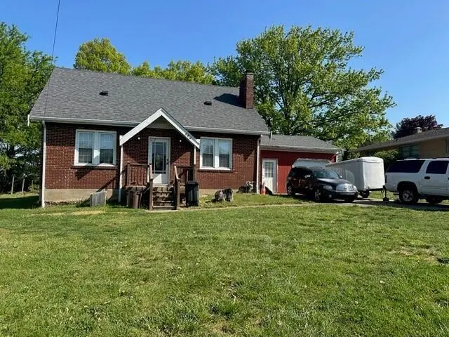 584 Watson Rd