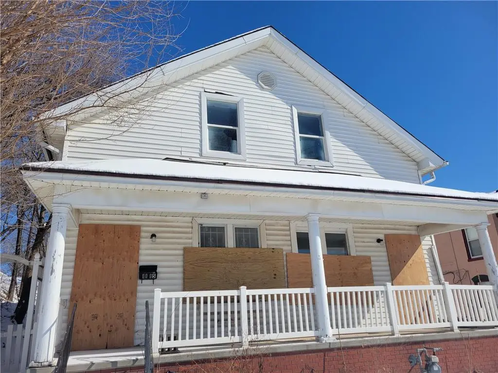 1115 S 12th St