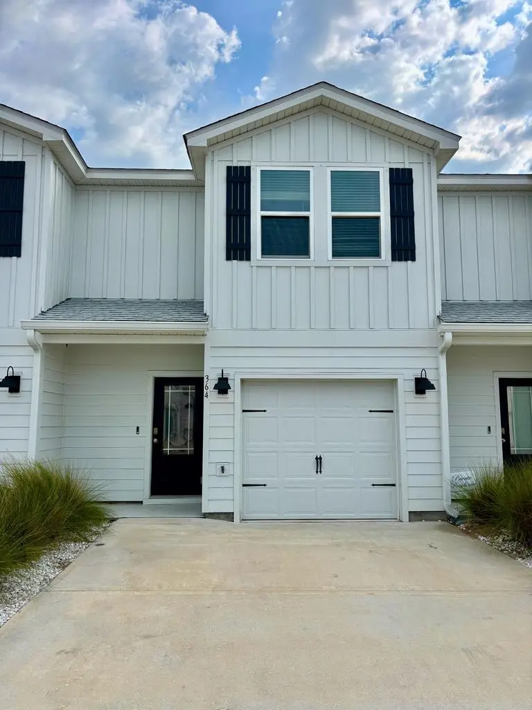 364 Salt Creek Ln