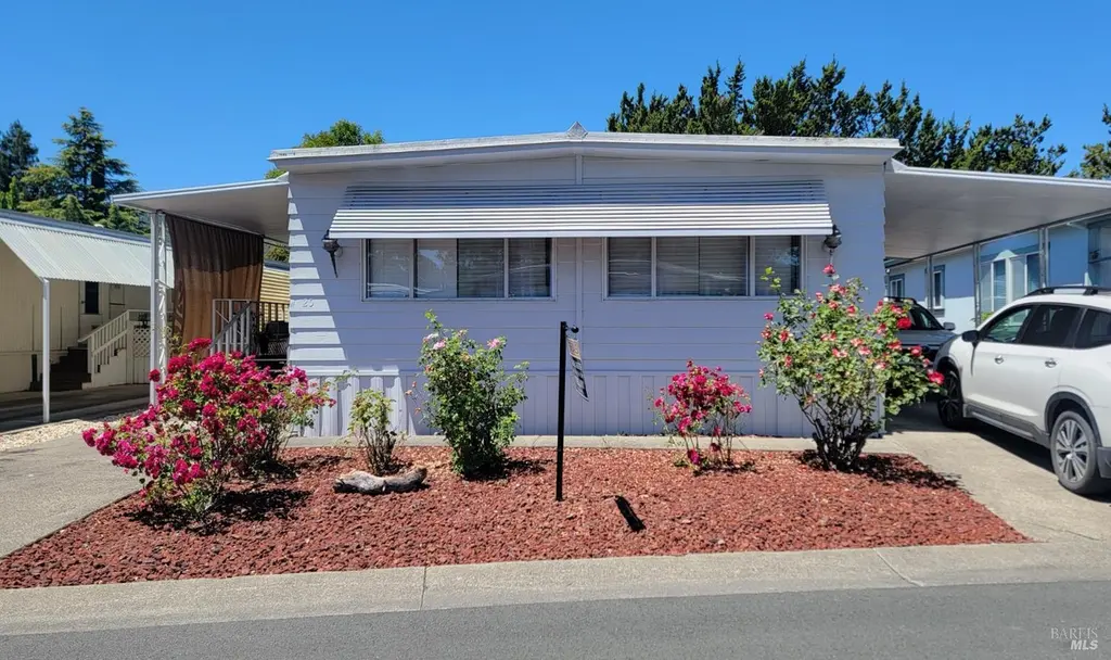 460 E Gobbi St E #25