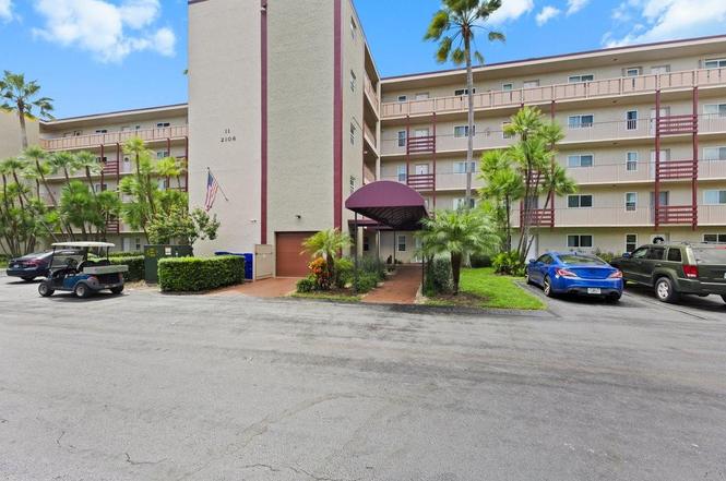 2106 S Cypress Bend Dr #506