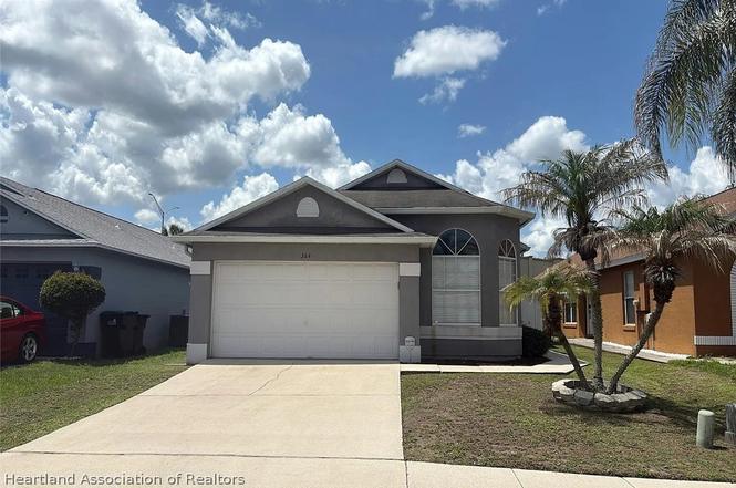 364 Briar Bay Cir