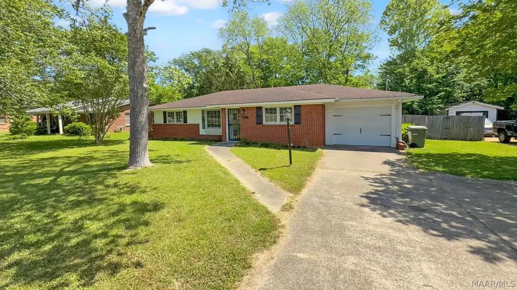 2627 Fisk Rd