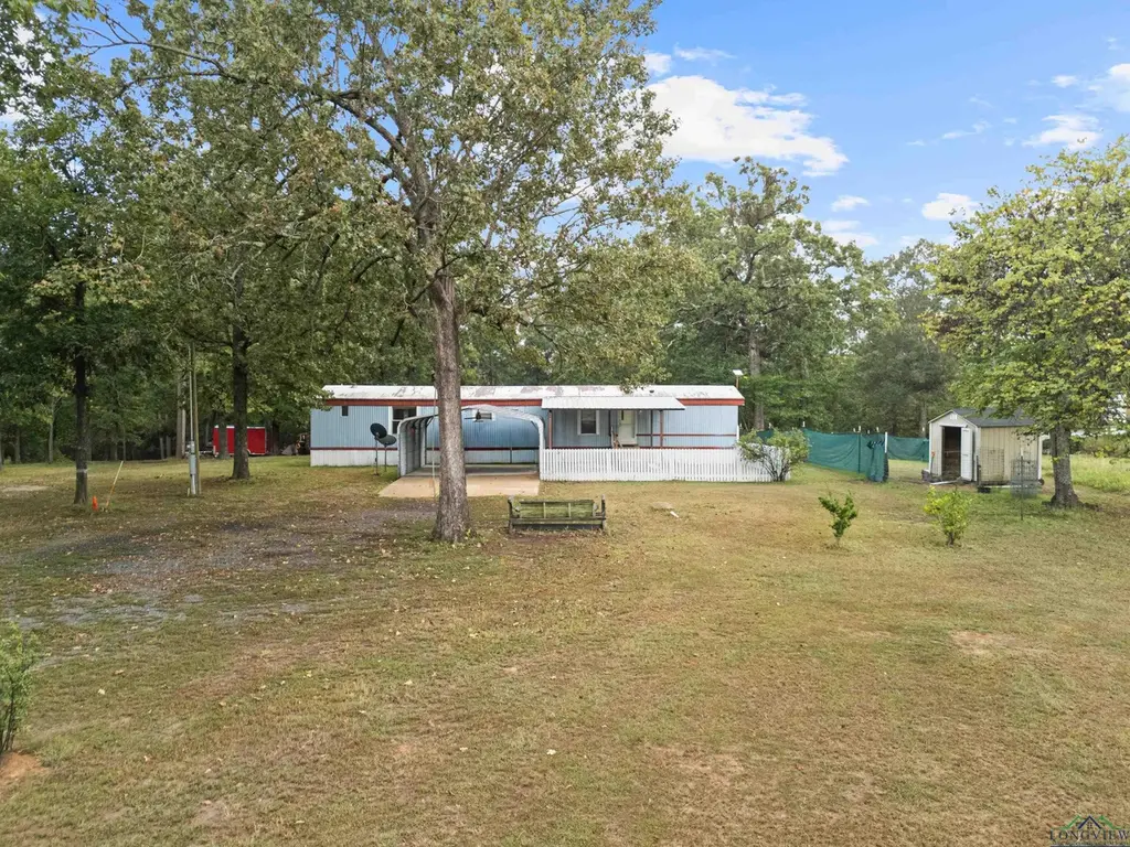 91 W County Road 4112