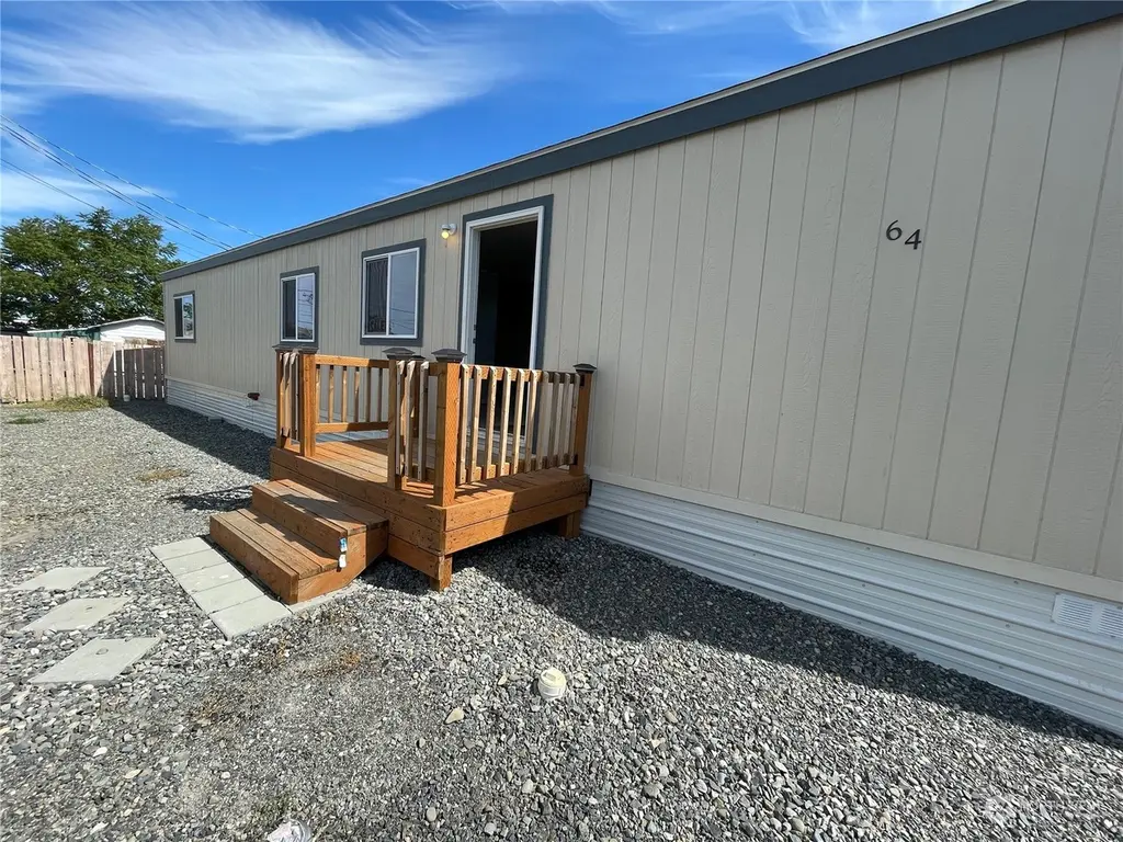 2700 Fruitvale Blvd #64