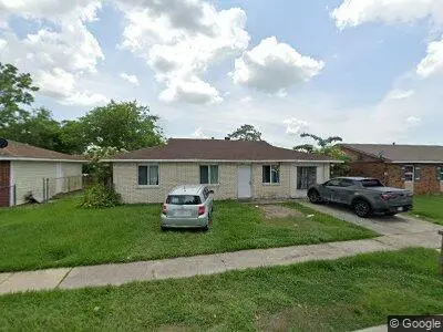 2112 Rue Racine