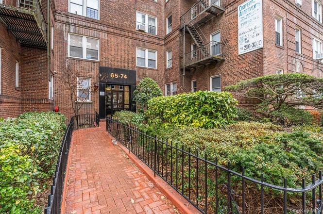 65-74 Saunders St Unit 6J