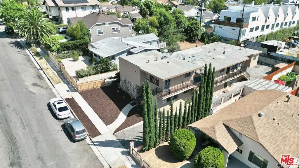2677 Moss Ave
