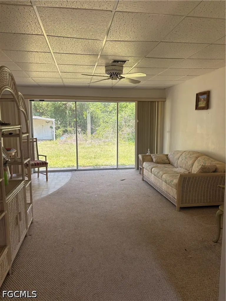 1924 Valencia Dr