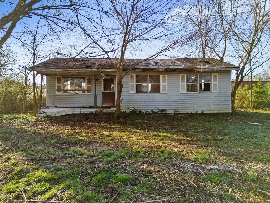 1015 Sherman Way