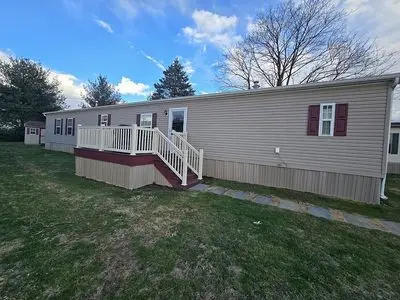 112 Amber Cir