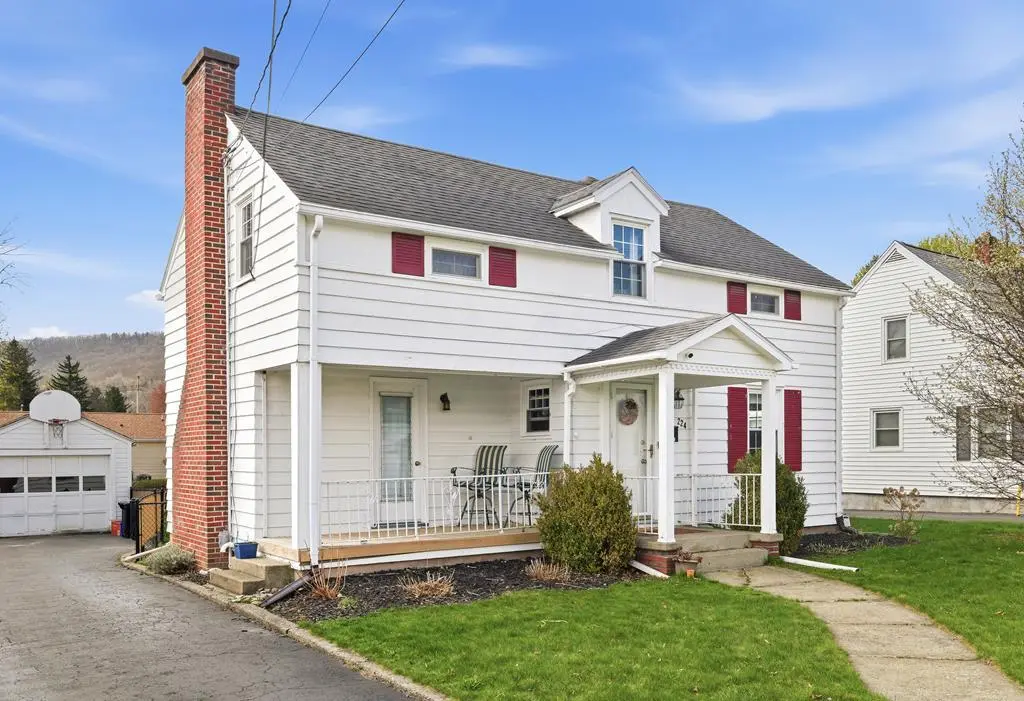 224 Onondaga St
