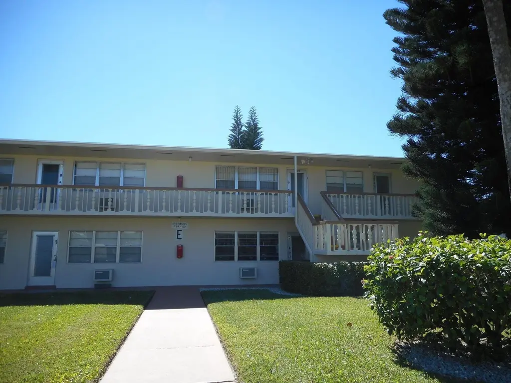 110 Salisbury E
