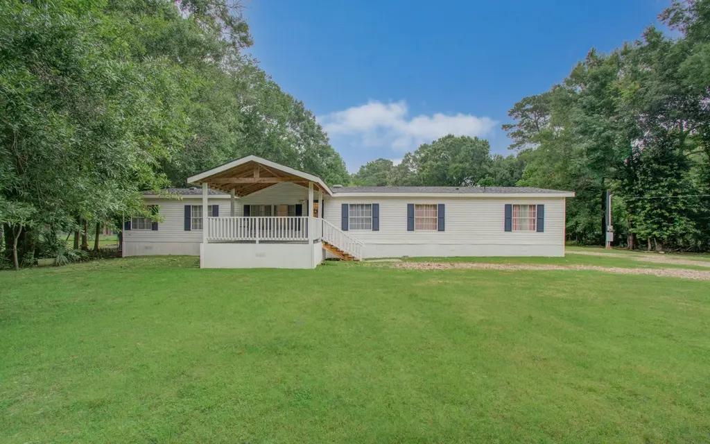 272 Lone Pine Dr