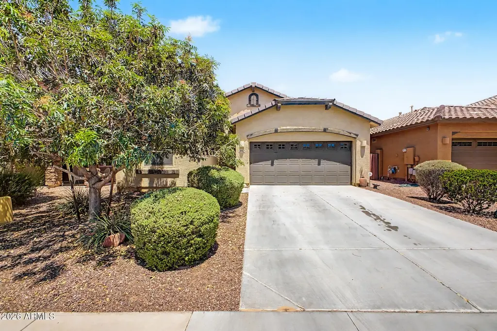 3862 E Narrowleaf Dr