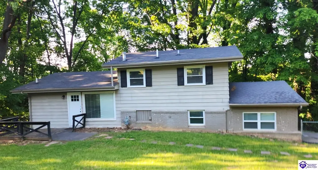 101 Hilltop Rd