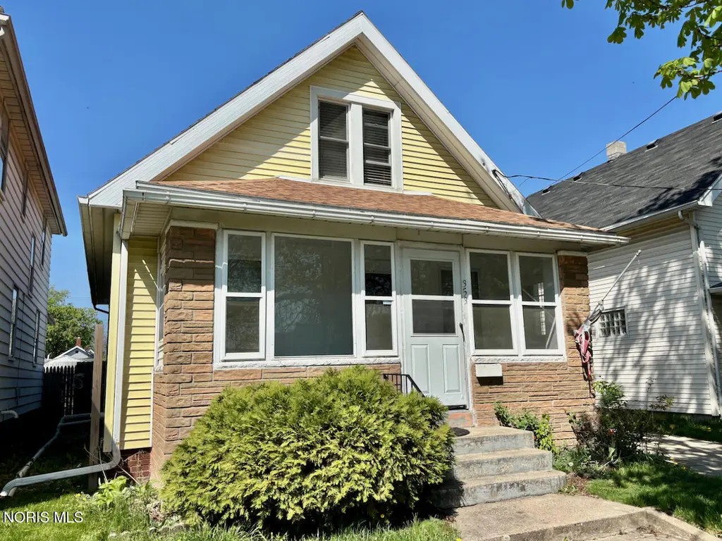 353 Milford St