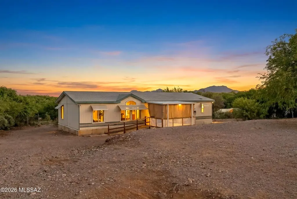 4851 W Arivaca Rd