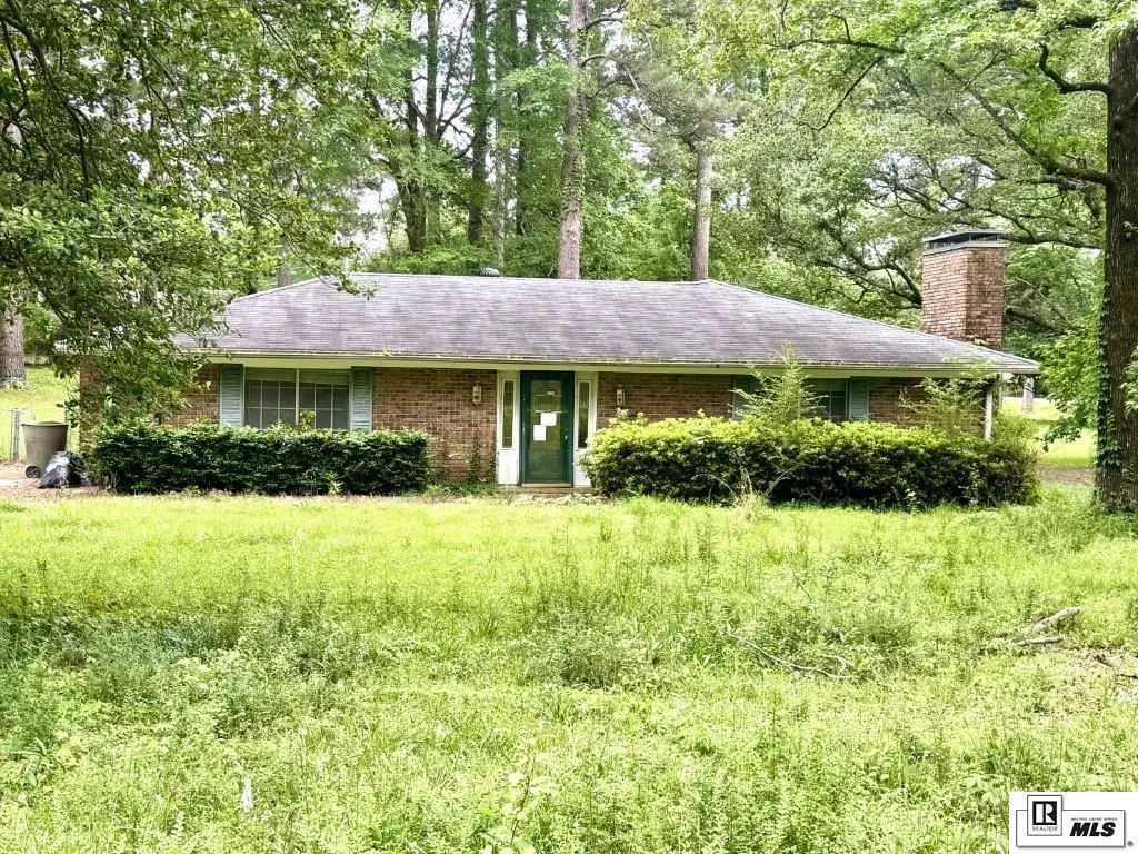 3105 Lakeview Pl