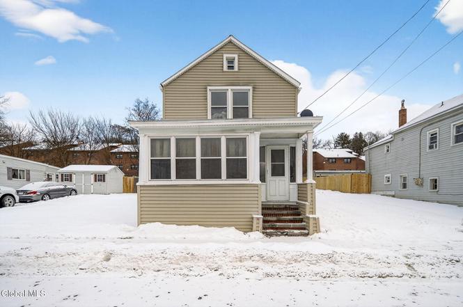 1512 Broadway