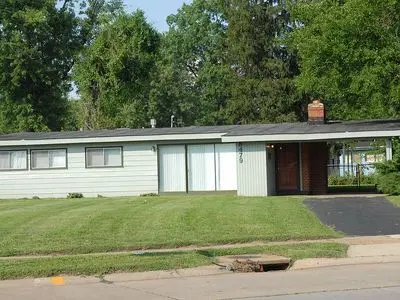 8479 January Ave