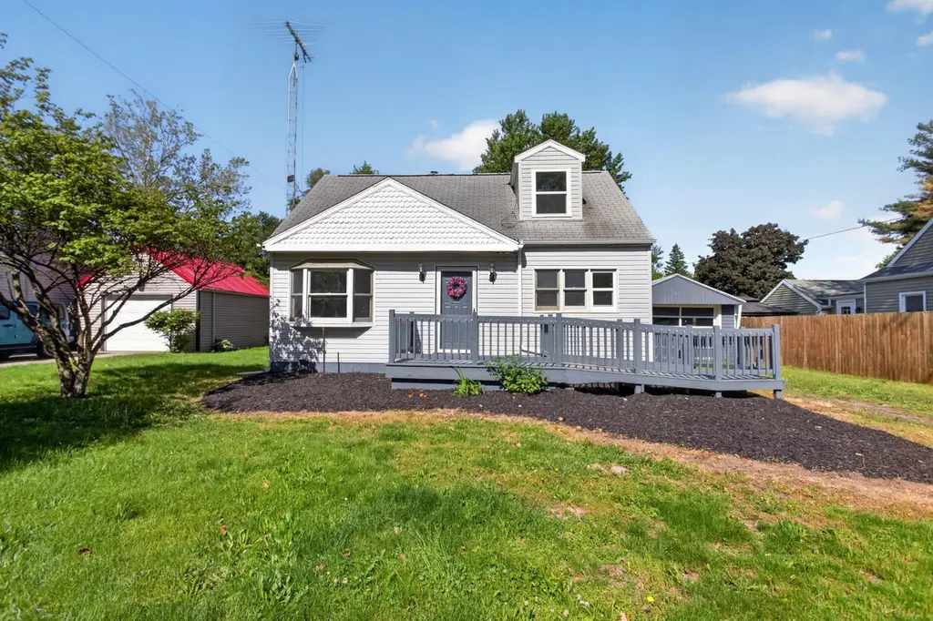3320 Treat St