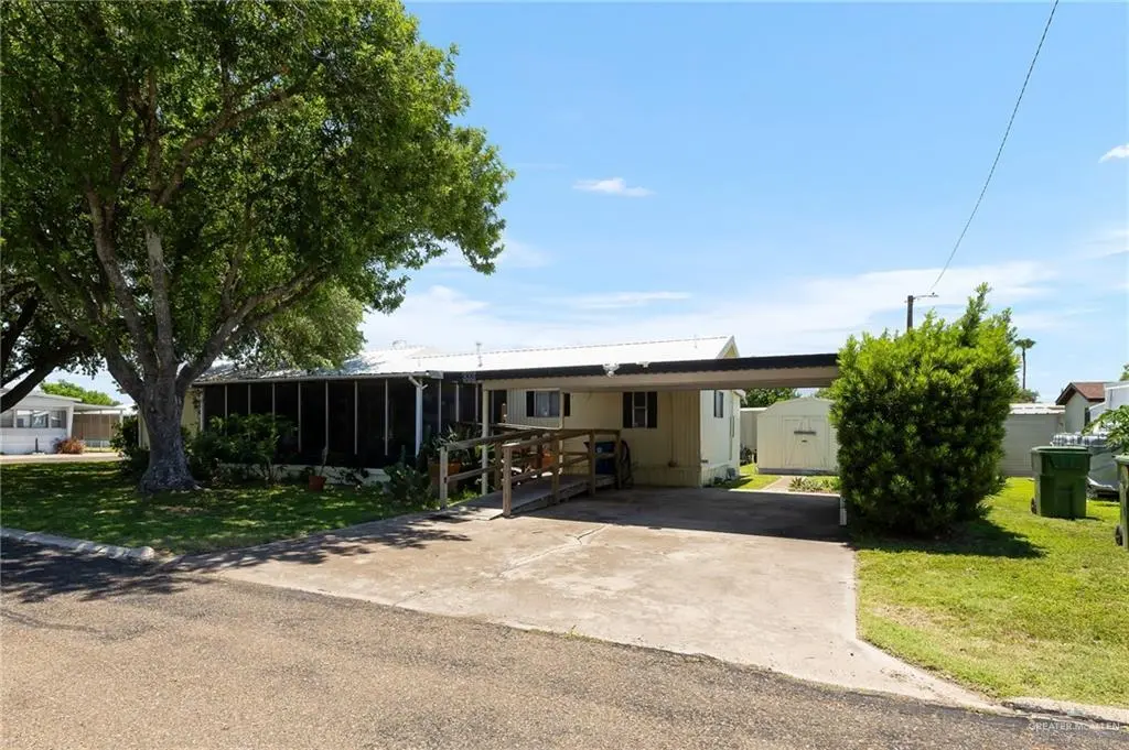 411 Palmetto Palm St