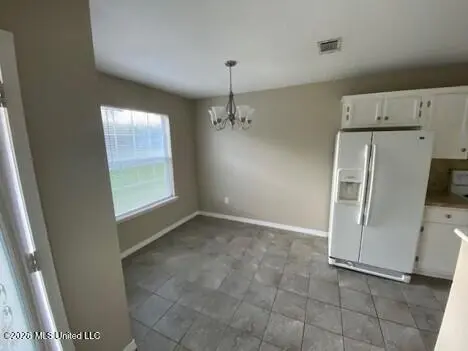 353 Bells Ferry Dr