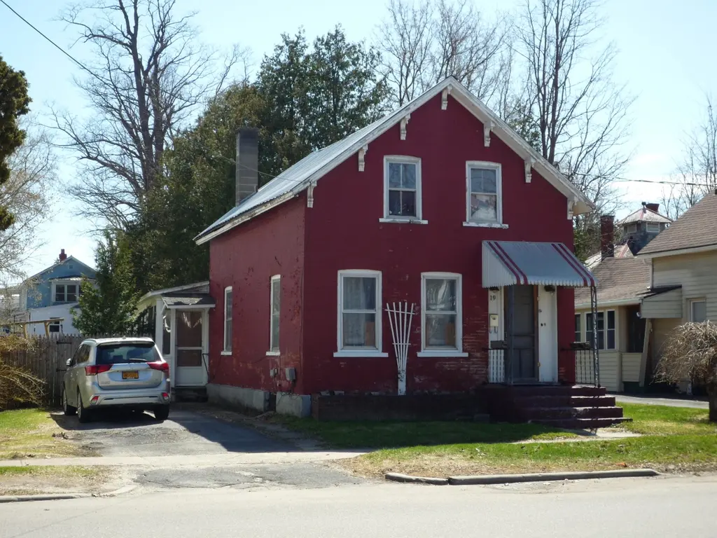 119 Cornelia St