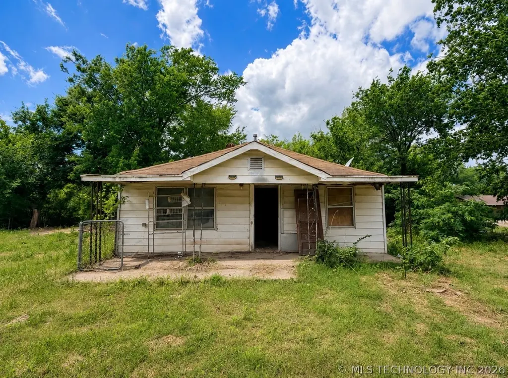 30155 S Hwy 82
