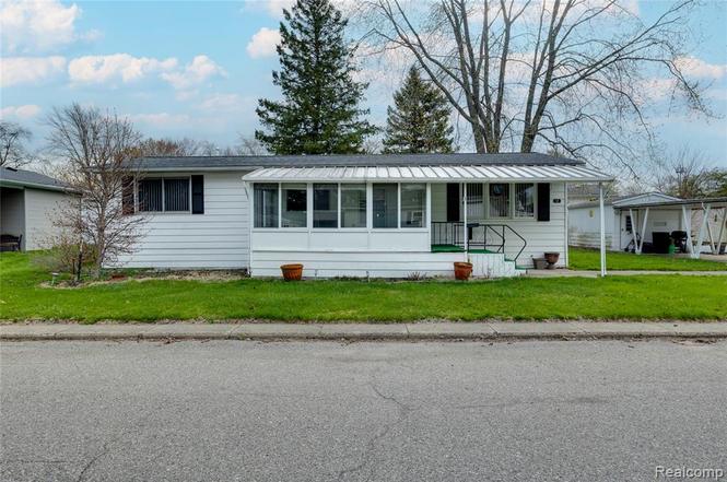 3333 Ravenswood Rd