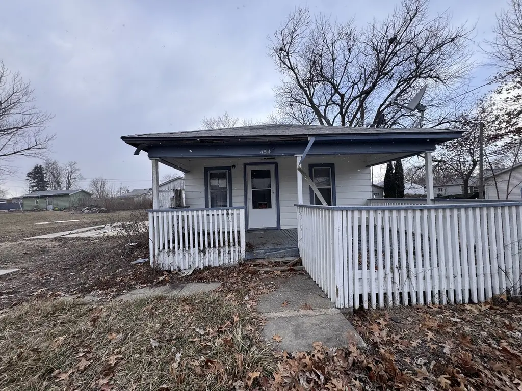 454 S 7th Ave