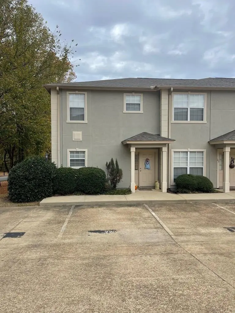 2109 #22 Harris Dr