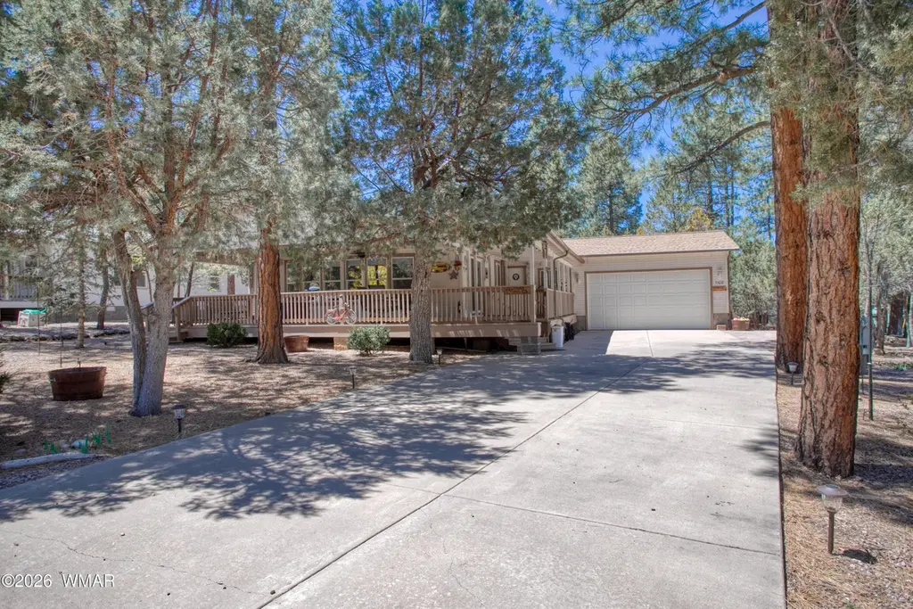 1100 S Hacienda Pines Dr