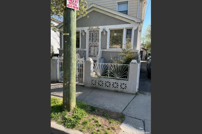 219-16 143rd Rd
