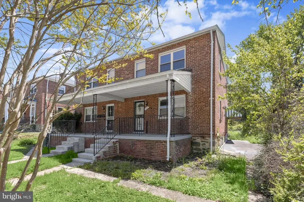 4015 Duvall Ave