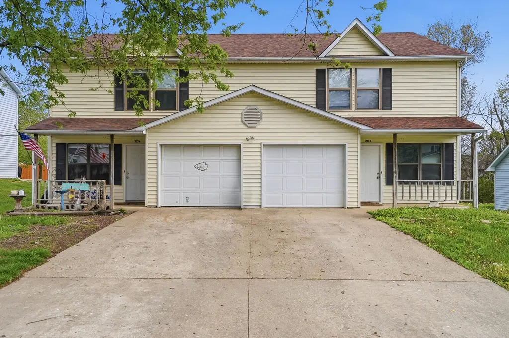 303 E Liberty Ln Unit A&B