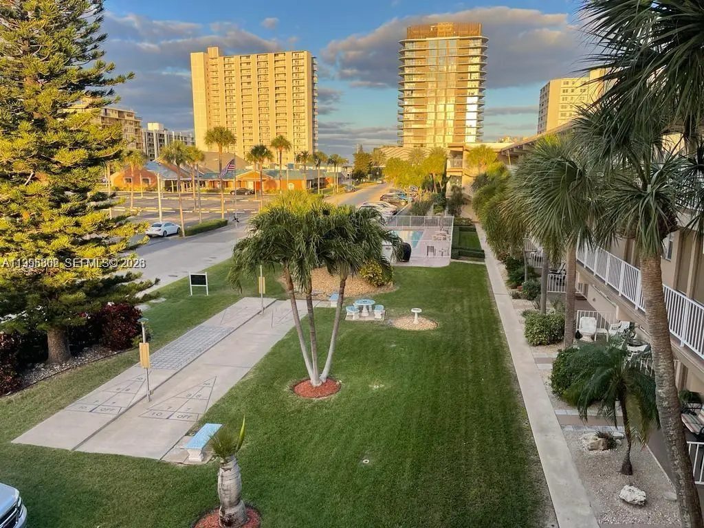 3200 NE 7th Ct Unit 306C