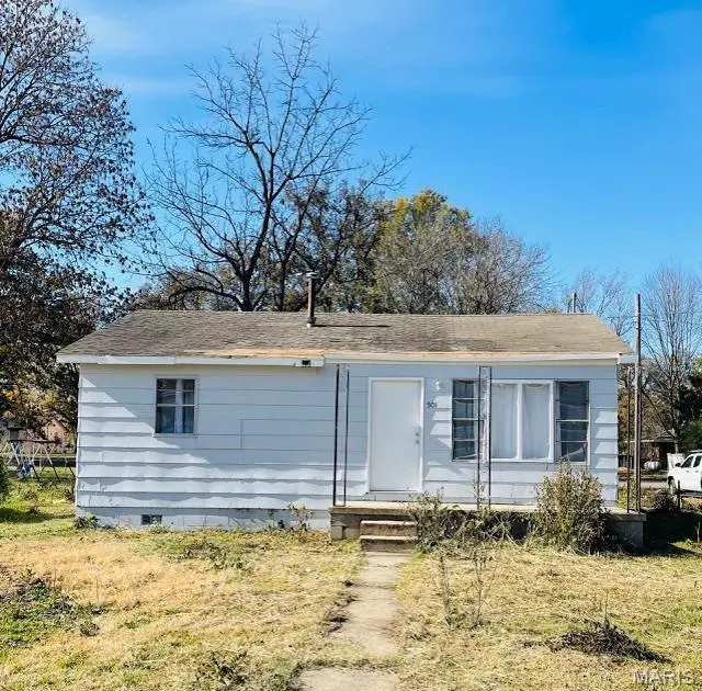 501 S Cypress