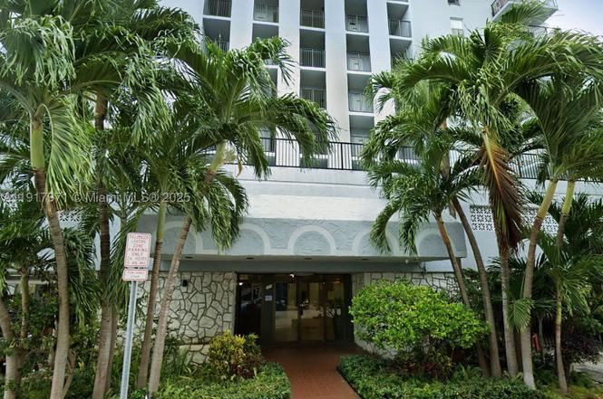 899 West Ave Unit 3M